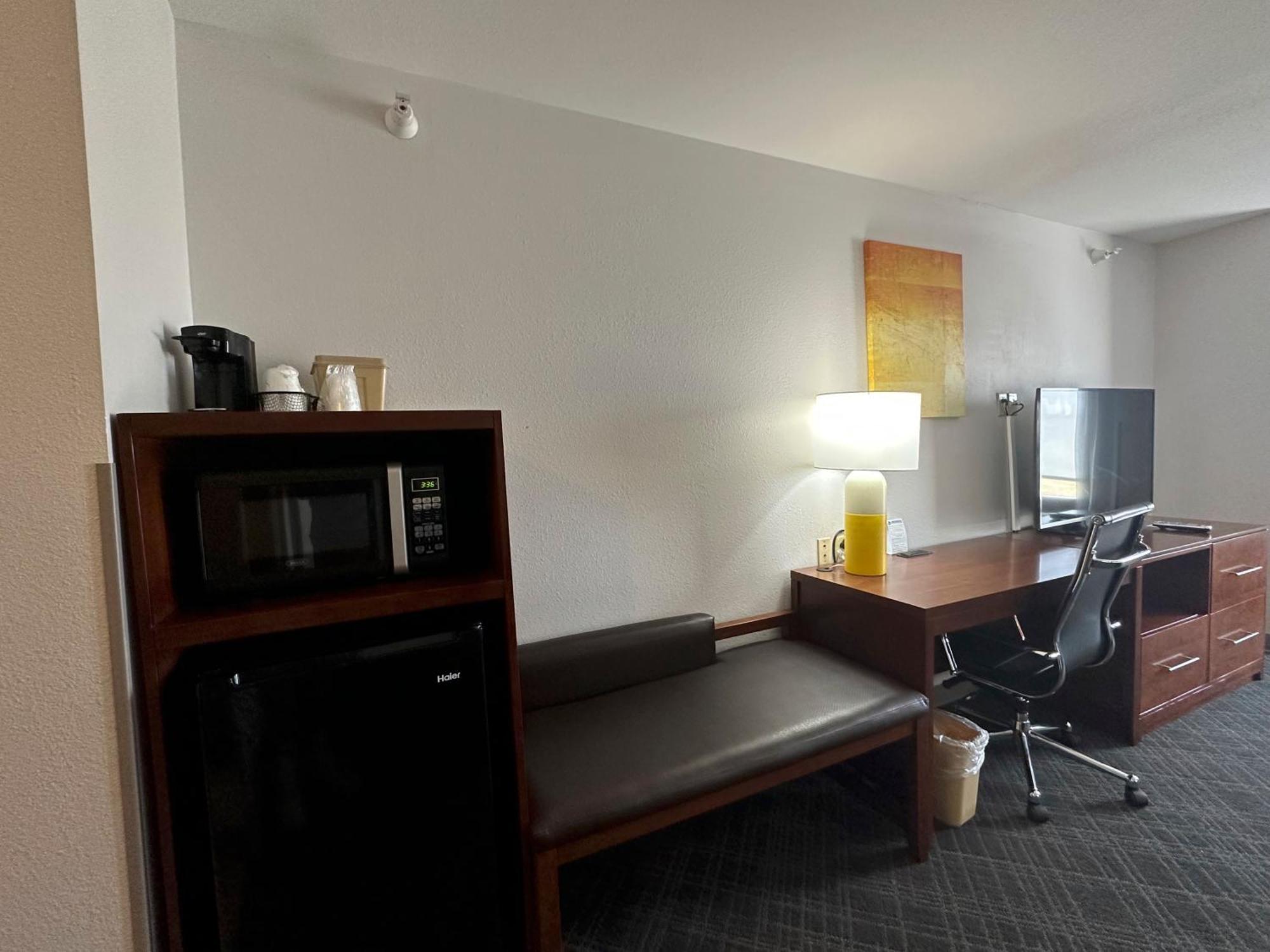 คอมฟอร์ต สวีตส์ แจ็คสัน-เคป กิราโด Hotel Jackson ภายนอก รูปภาพ